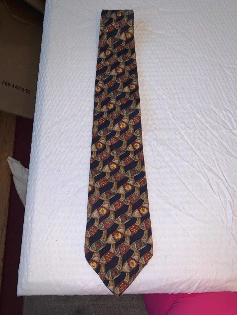 Authentic 100% Silk Vintage Chaps Ralph Lauren Necktie/MadeinUSA/Imported Materi